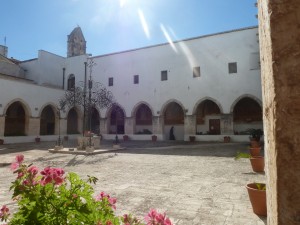El Monasterio de San Benito en Conversano        